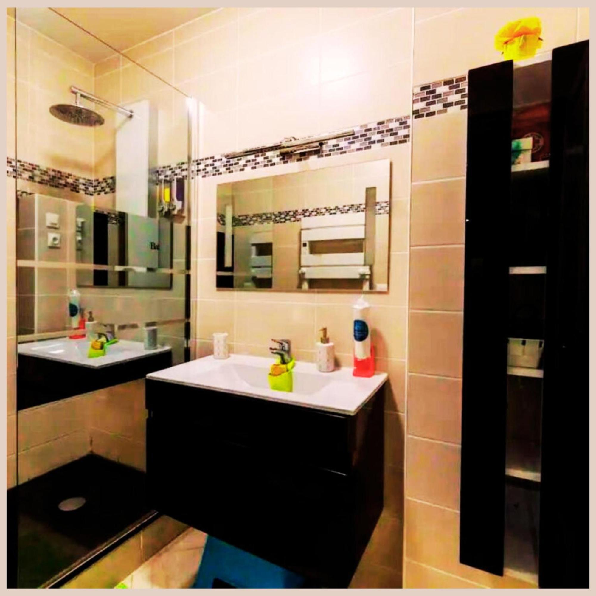Le Mans City Sweet & Home - Climatise - Netflix - Wifi Fibre - Parking - Proche Circuit Des 24H & Centre-Ville - Accordhebergementconciergerie Exterior photo